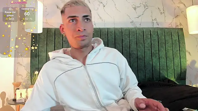 دردشة DrakeNeumann الجنسية المباشرة