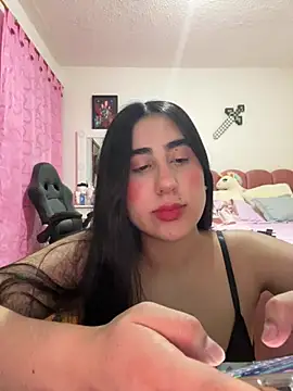 Miichii élő XXX-chatje