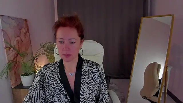 LeticiaRomanoのライブXXXチャット