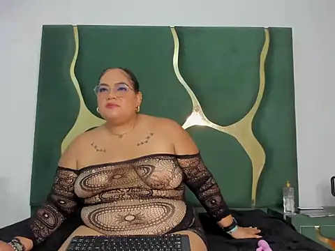 Czat XXX na żywo – Violetcurvyasm