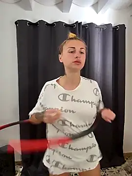 kylie_blckのライブXXXチャット