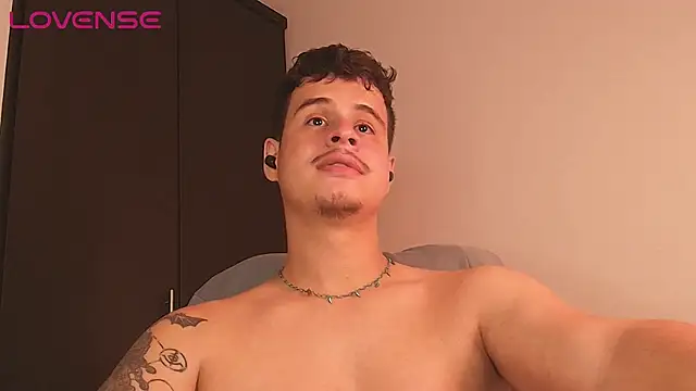 BjornSteel Chat XXX live