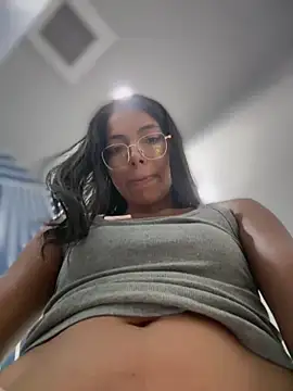 SheenaBrooke webkamerás műsora