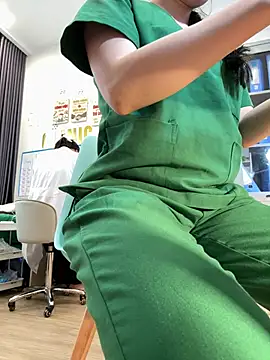 secretly_masturbating ওয়েবক্যাম শো