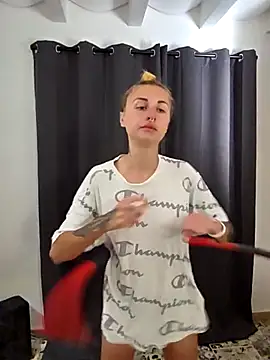 Chatroom XXX en direct de kylie_blck