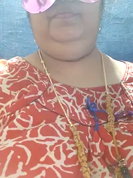 Živý XXX chat tamilthanushri