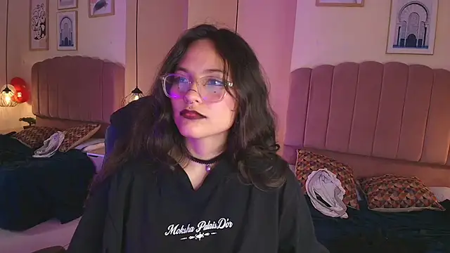 Chat XXX ao vivo de Hanabie_