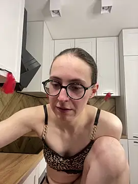 MartiniiSelenna: онлайн-секс-чат