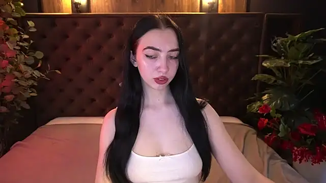 دردشة WildKittenX_ الجنسية المباشرة