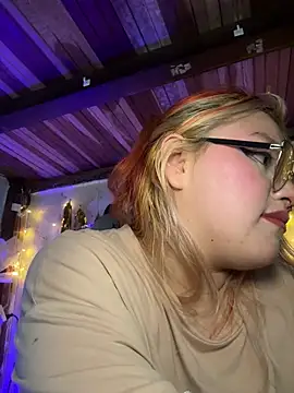 Sophia_Weest99 লাইভ XXX চ্যাট