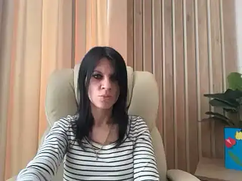 InjaAtHome Chat XXX in diretta