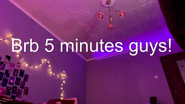 แชท XXX สดของ MoonRavelle