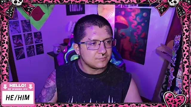 masterkevinftm: онлайн-секс-чат