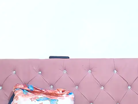 emassquirt29 即時 XXX 聊天