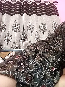 Gullapi Adlı Modelin Web Kamerası Şovu