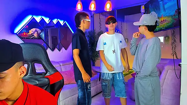 Онлайн чат XXX Houseofwarrios