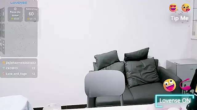 youyou-55's Live XXX Chat