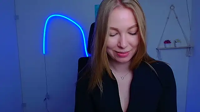 Chat +18 de Dana_flowers ao vivo