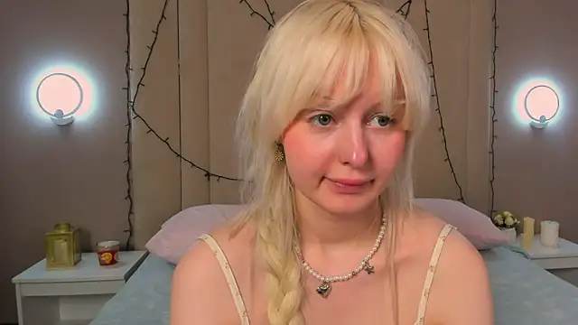 Онлайн чат XXX AdeleSilvy