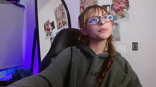 CelesteAyase 即時 XXX 聊天