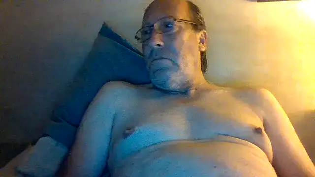 hornyrich69 – Live XXX-chat