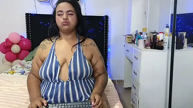 charlotte_077n Live XXX chat