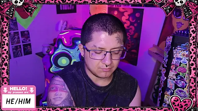 Онлайн чат XXX masterkevinftm