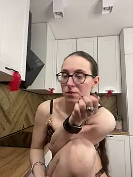 Živý XXX chat MartiniiSelenna