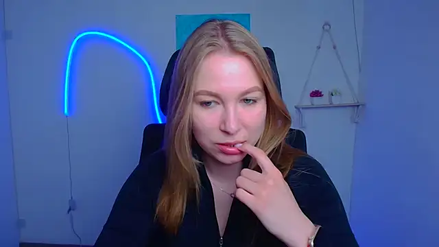 Dana_flowers Chat XXX live