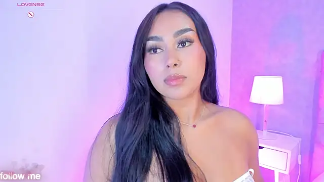 Онлайн чат XXX Cameliaa_Smiith