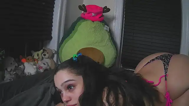 sapphirestorm8 Show in webcam