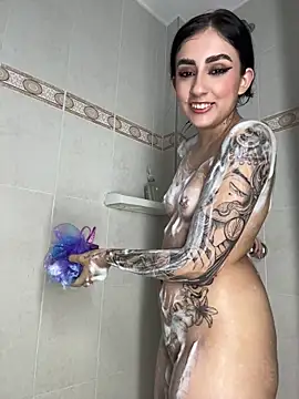 sharlot24 Adlı Modelin Web Kamerası Şovu