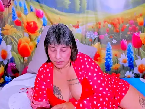 indianroxyn Live XXX chat