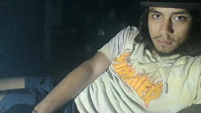 AlexAlejandro13 Webcamshow