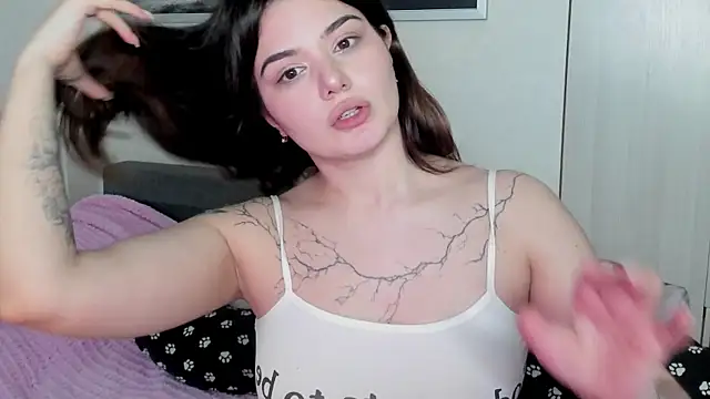 Dark_Moni live XXX chat