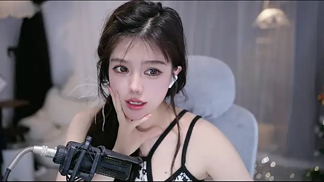 Cecily Obrolan Langsung XXX