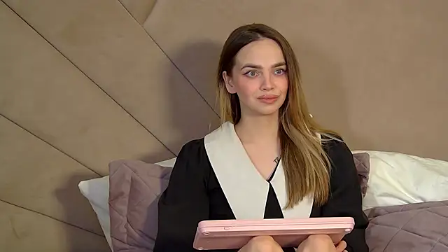 Chat +18 de AnitaVenture ao vivo