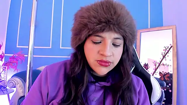 Онлайн чат XXX TaraTaylorr