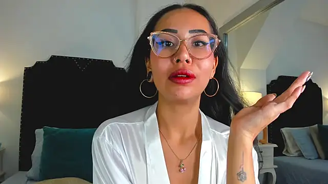 Chat +18 de agartha_velvet ao vivo