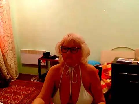 Natali7634's Live Chat Room