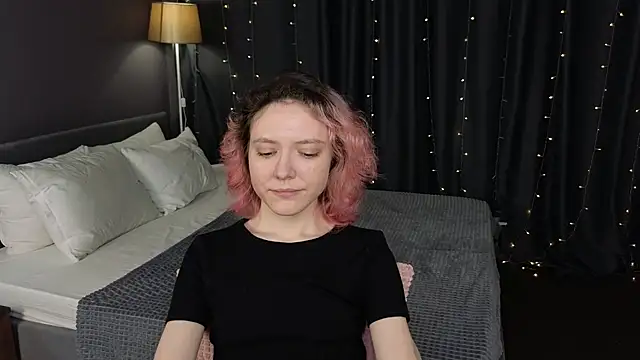 HottoKori Adlı Modelin Canlı XXX Sohbeti