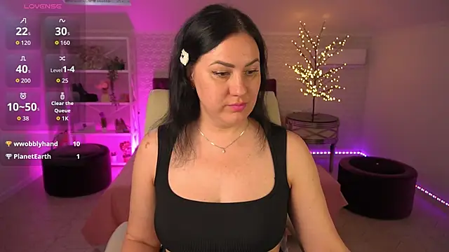 XXX chat uživo modela VelvetLuck