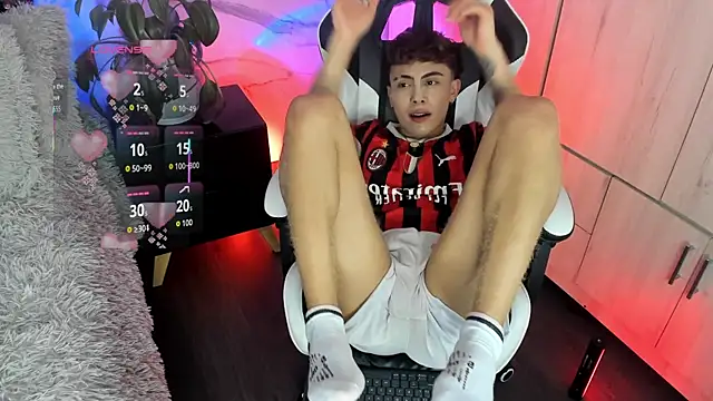 Saimonvela: вебкам-шоу