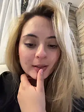 Lila2005のライブXXXチャット