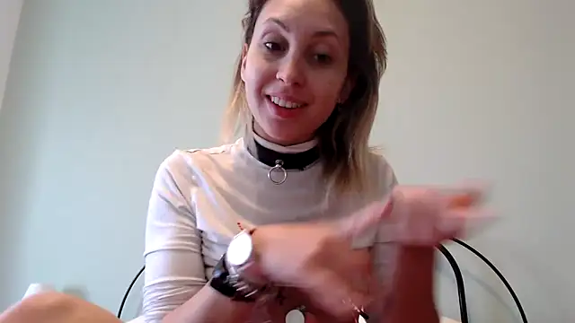 L_Sofia's Live XXX Chat