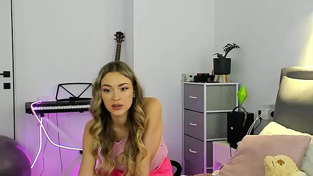 Kelly__GrayのライブXXXチャット