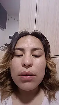 Chat +18 de Kennya_Rodriguez ao vivo