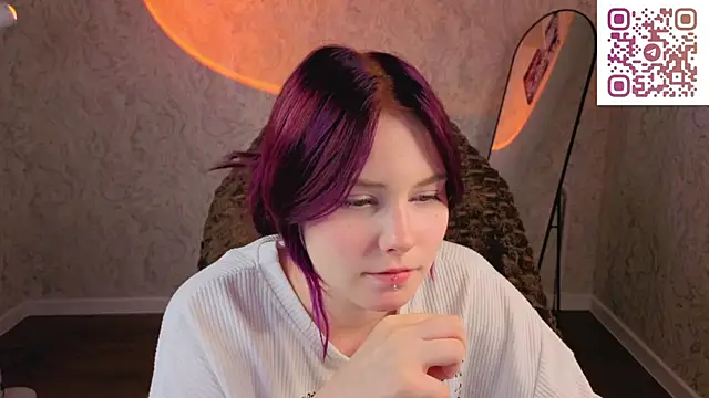 XXX chat uživo modela Julia_Anis