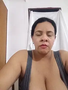 lapatronav2026's Live XXX Chat