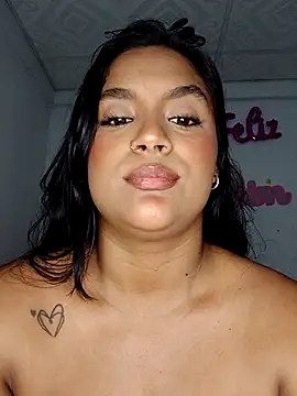 Kim_roussee – webcam-show